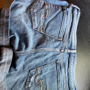 Silver jean company shorts